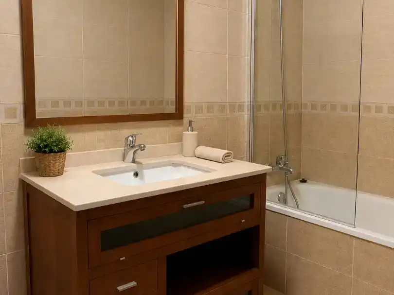 Bany de Pis en venda en Arroyomolinos (Madrid) amb Piscina