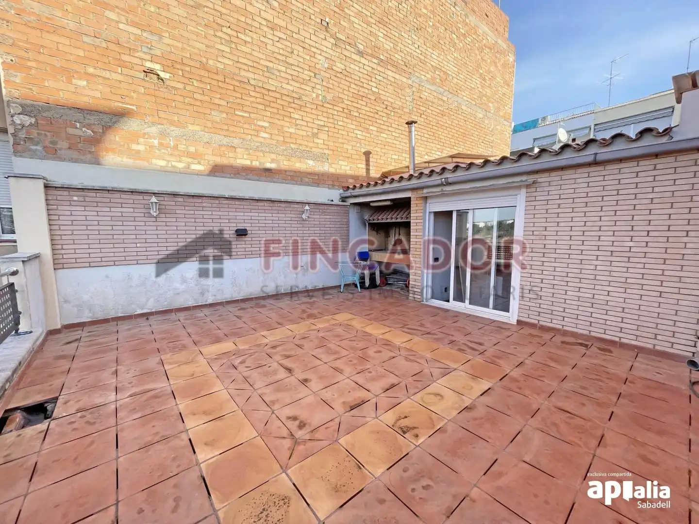 Terrace of Detached homes for sale in Sabadell  with Air Conditioner, Heating and Parquet flooring