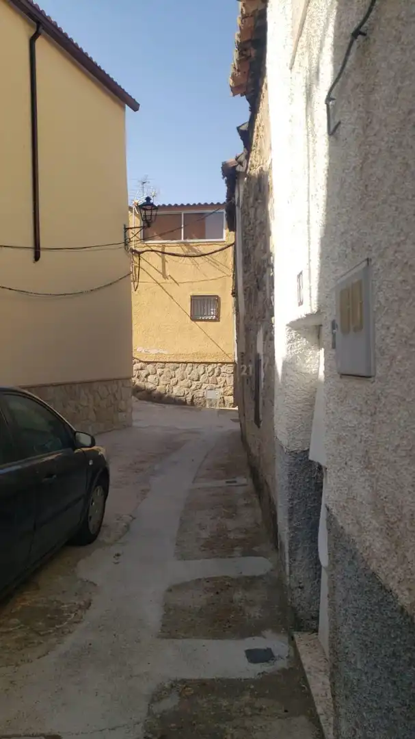 Vista exterior de Casa o chalet en venta en Valdefuentes con Trastero y Balcón