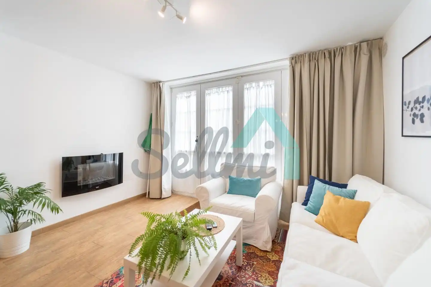 Sala de estar de Casa adosada en venta en Ribadeo con Calefacción, Jardín privado y Terraza