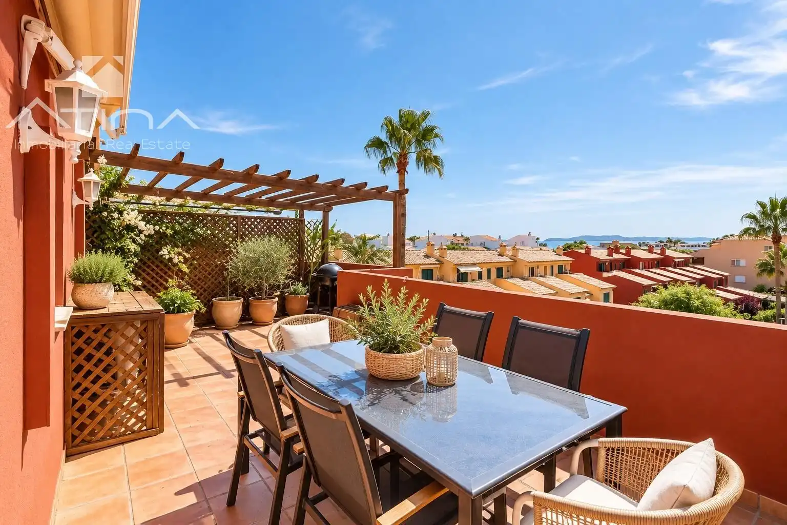Penthouse mit Pool zum Verkauf in TARENTO