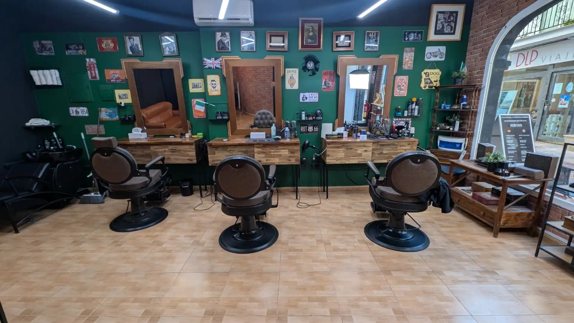 Local en traspaso en Benalmádena con Aire acondicionado, Calefacción y Amueblado