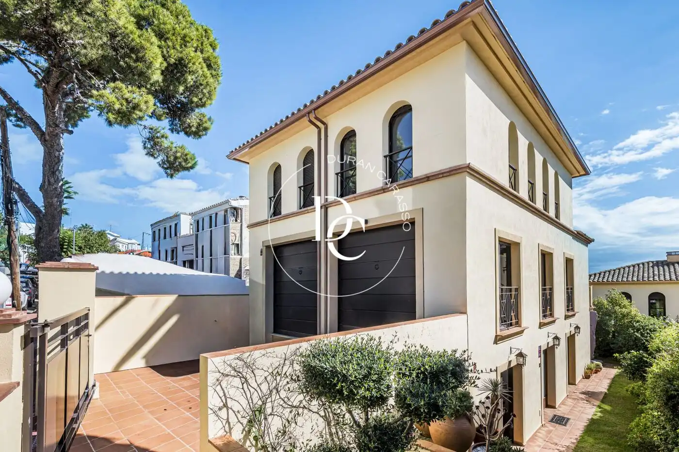 Casa con jardín en venta en Vallpineda - Rocamar