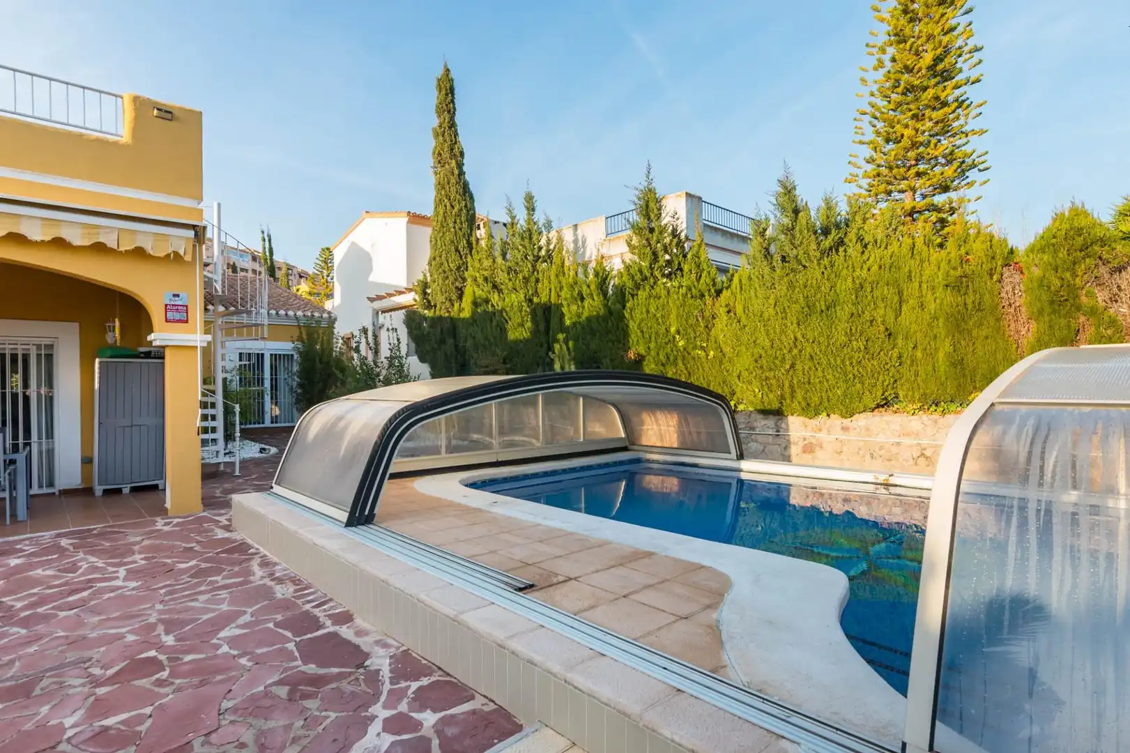 Chalet con piscina en venta en Altorreal - El Chorrico