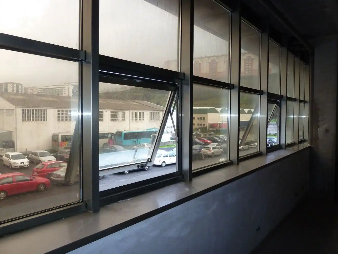 Nau industrial en venda a Pocomaco Av 5, Mesoiro