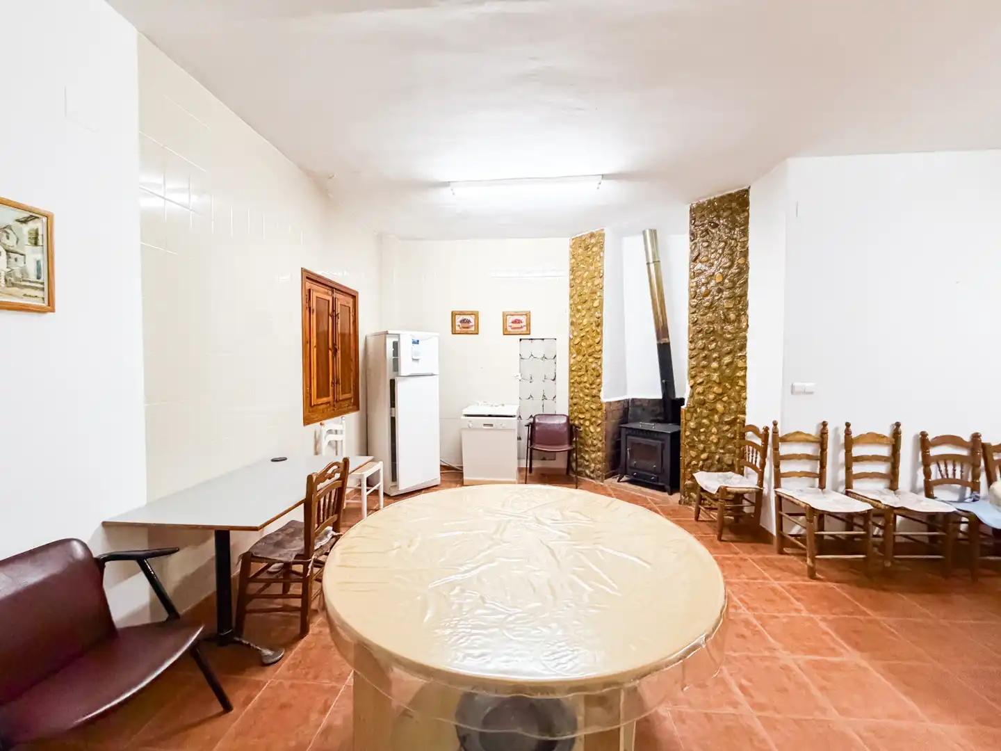 Casa adosada en venta en Zújar con Calefacción, Terraza y Amueblado