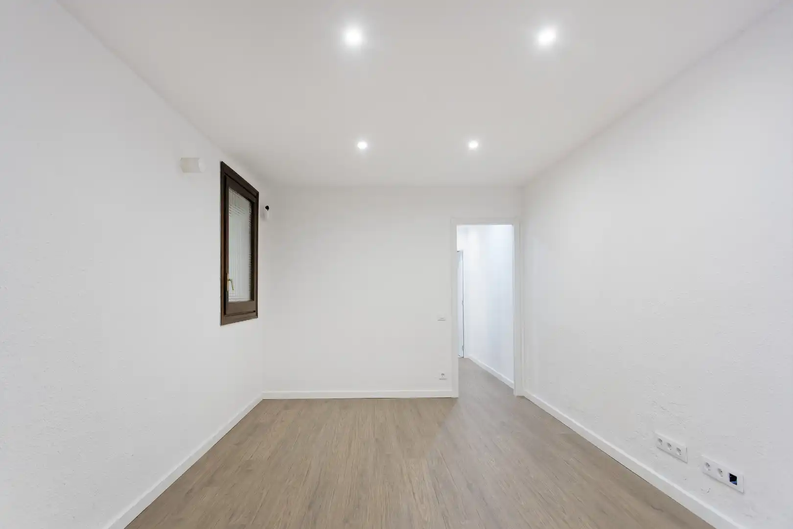 Wohnung zum Verkauf in L'Hospitalet de Llobregat mit Parkett und Balkon