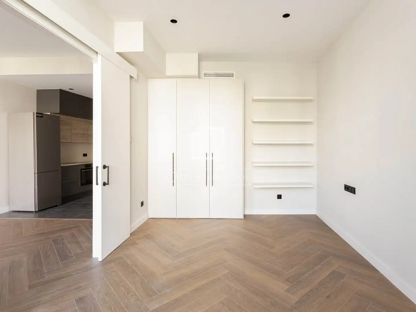 Bedroom of Flat for sale in Barcelona  with Air Conditioner, Heating and Parquet flooring