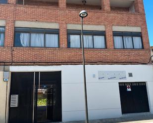 Exterior view of Flat for sale in Villanueva de Duero  with Private garden, Terrace and Balcony