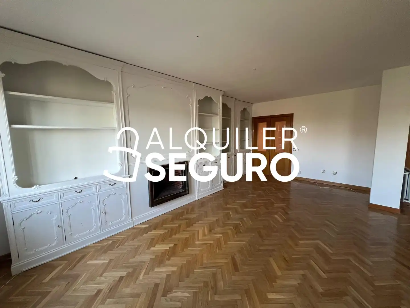Sala de estar de Piso de alquiler en Fuencarral - El Pardo