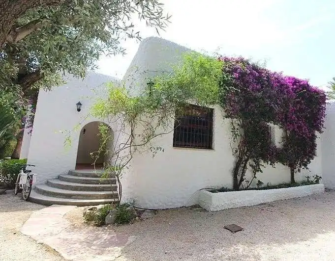 Außenansicht von Haus oder Chalet zur Miete in Dénia mit Klimaanlage, Heizung und Privatgarten