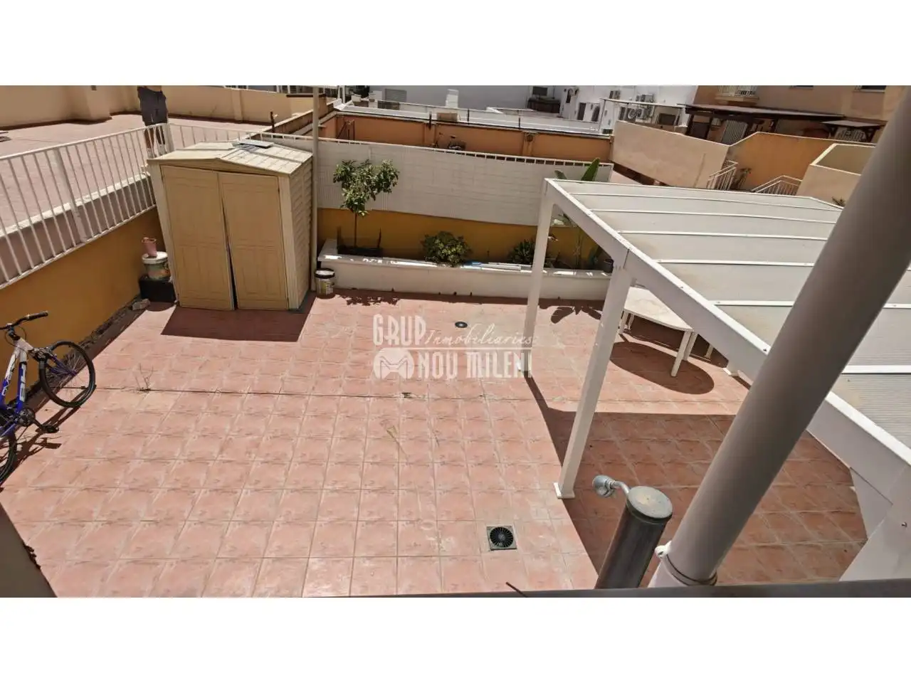 Terraza de Piso en venta en Catarroja con Aire acondicionado, Terraza y Trastero
