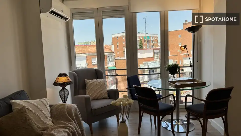 Habitación en Hispanoamérica - Bernabéu