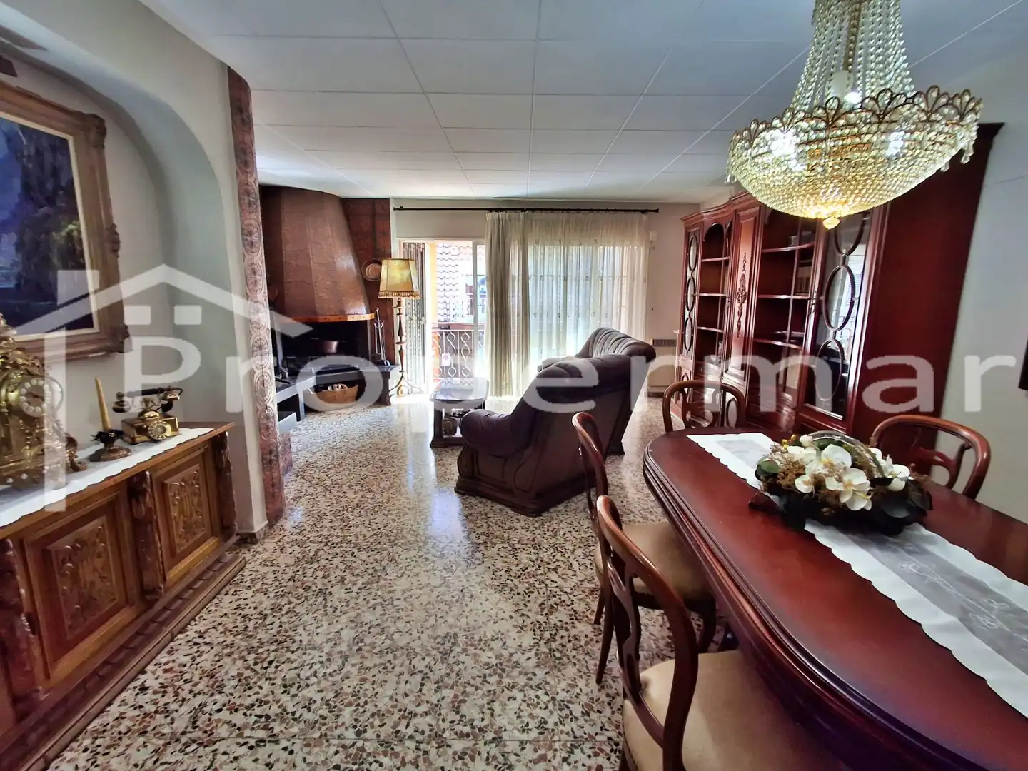 Sala d'estar de Casa adosada en venda en Granollers amb Aire condicionat i Traster