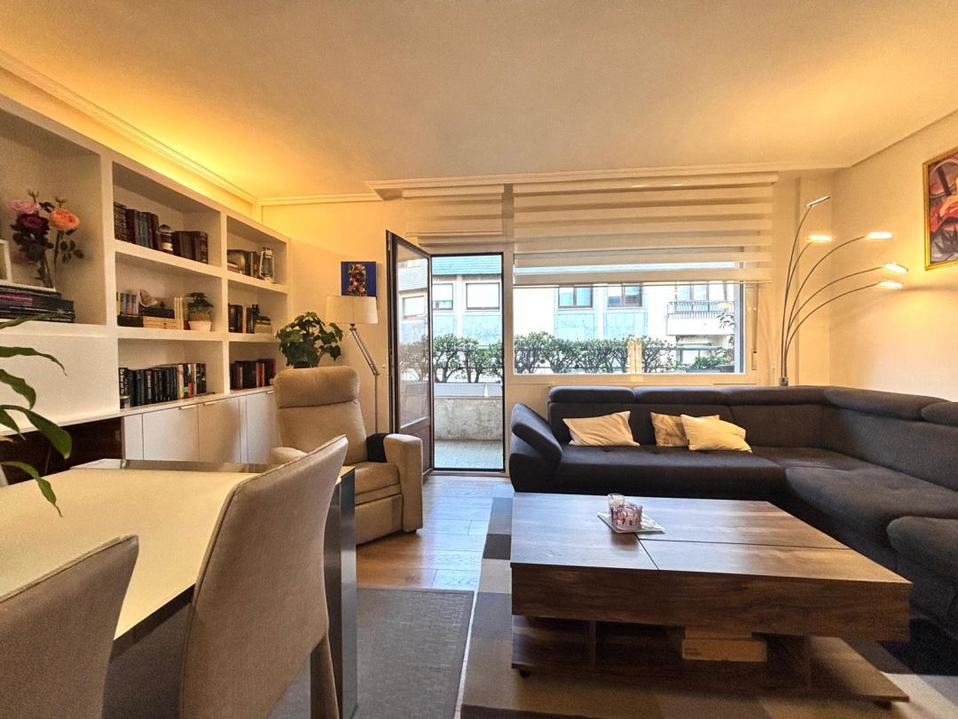 Sala de estar de Piso en venta en Sopelana con Calefacción y Terraza