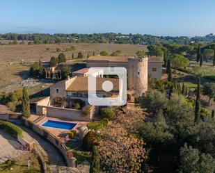 Vista exterior de Finca rústica en venda en L'Escala amb Piscina