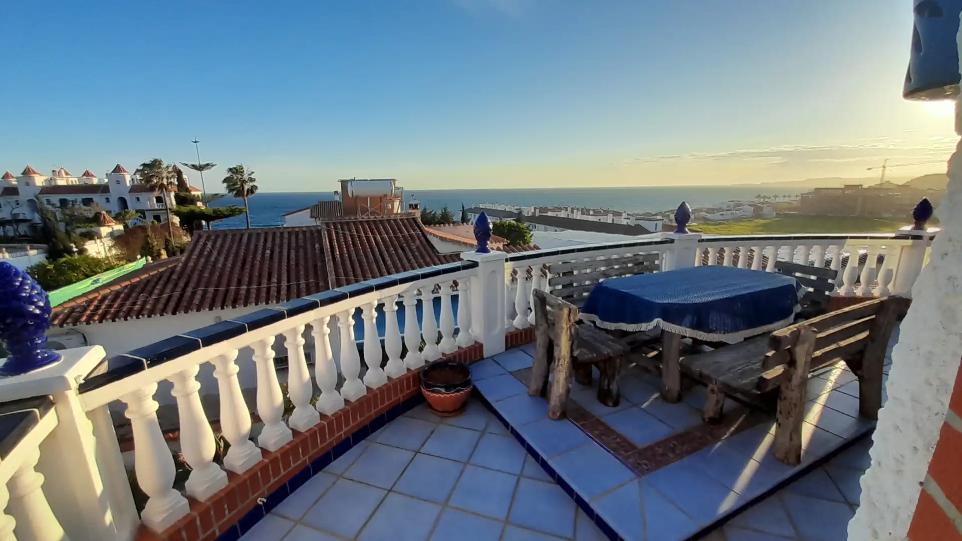 Terrassa de Casa o xalet en venda en Vélez-Málaga amb Aire condicionat, Calefacció i Jardí privat