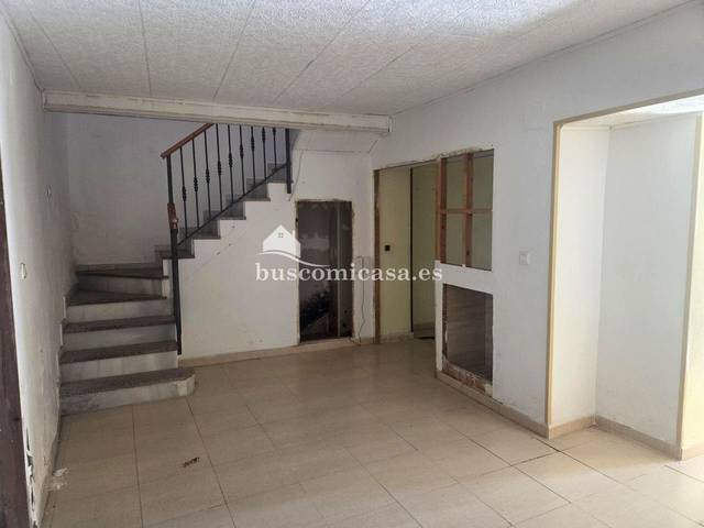 Casa adosada en Venta en Granados, 3 en Arjona