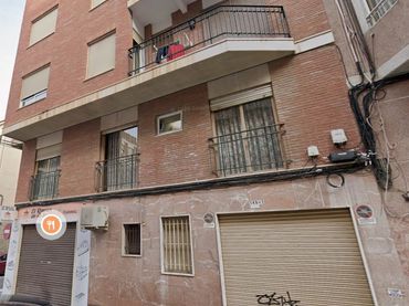 Local comercial en venda a Carrer Hilarión Eslava 145
