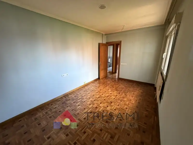Bedroom of Flat for sale in Gijón   with Heating