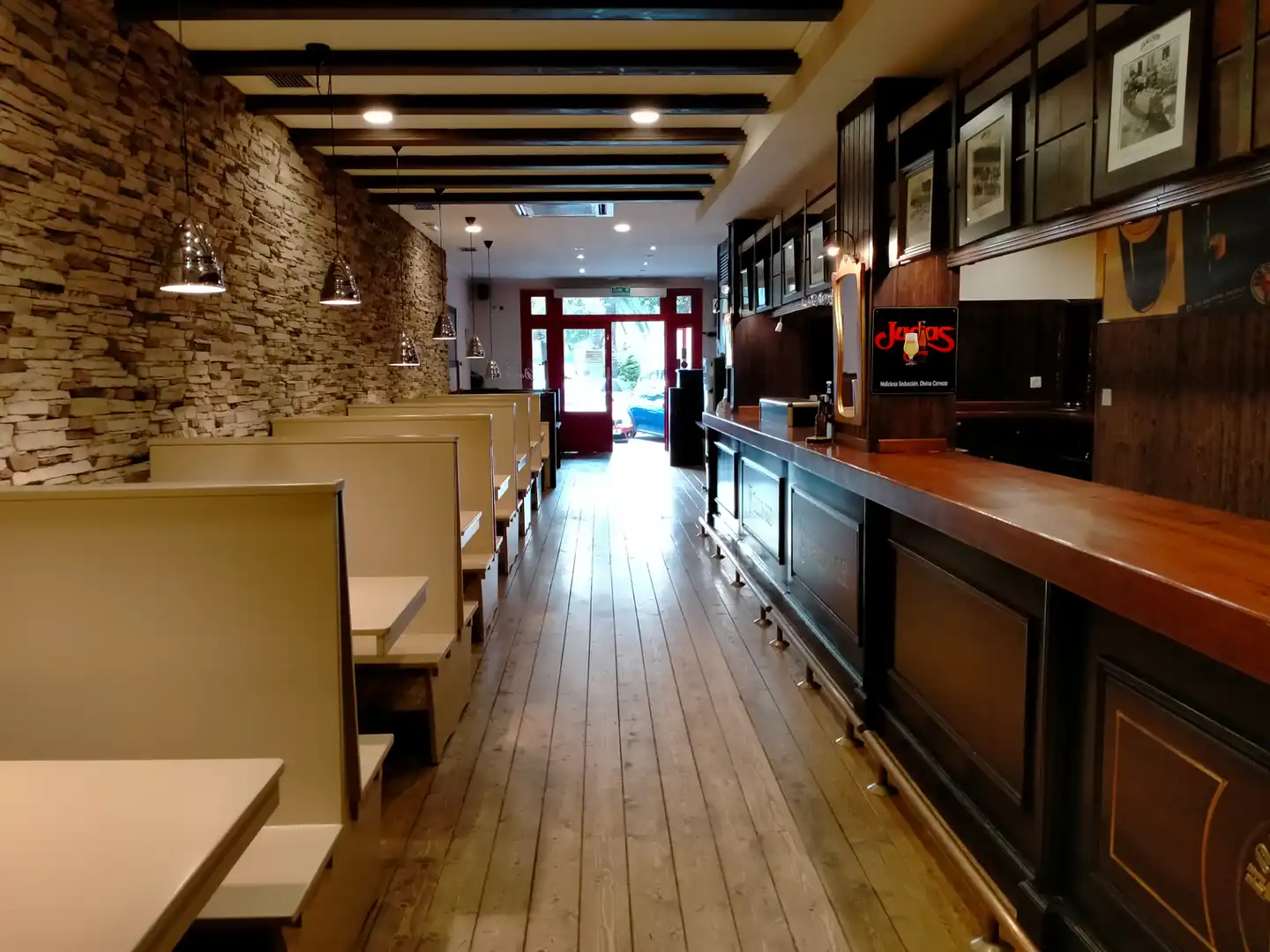 Local de alquiler en Gandia con Aire acondicionado, Parquet y Amueblado