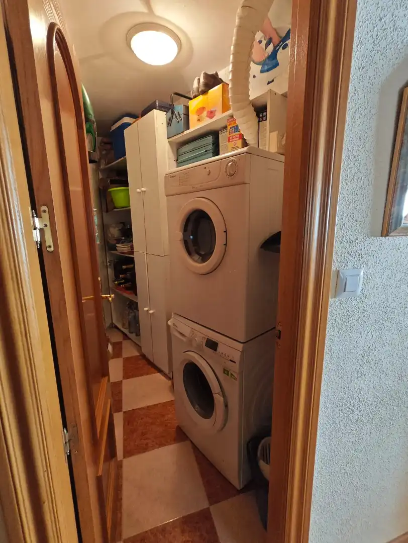 Cuina de Pis en venda en Baza amb Aire condicionat, Calefacció i Moblat