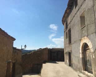 Vista exterior de Finca rústica en venda en Benabarre amb Traster