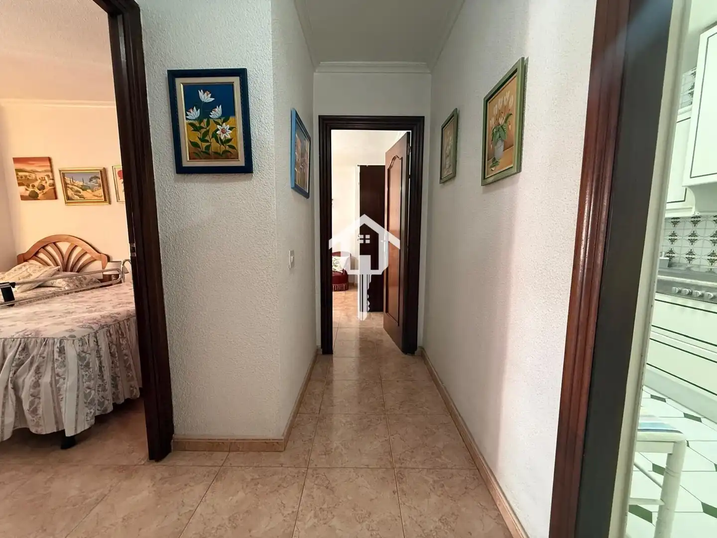 Piso en venta en Alicante / Alacant con Aire acondicionado, Amueblado y Balcón