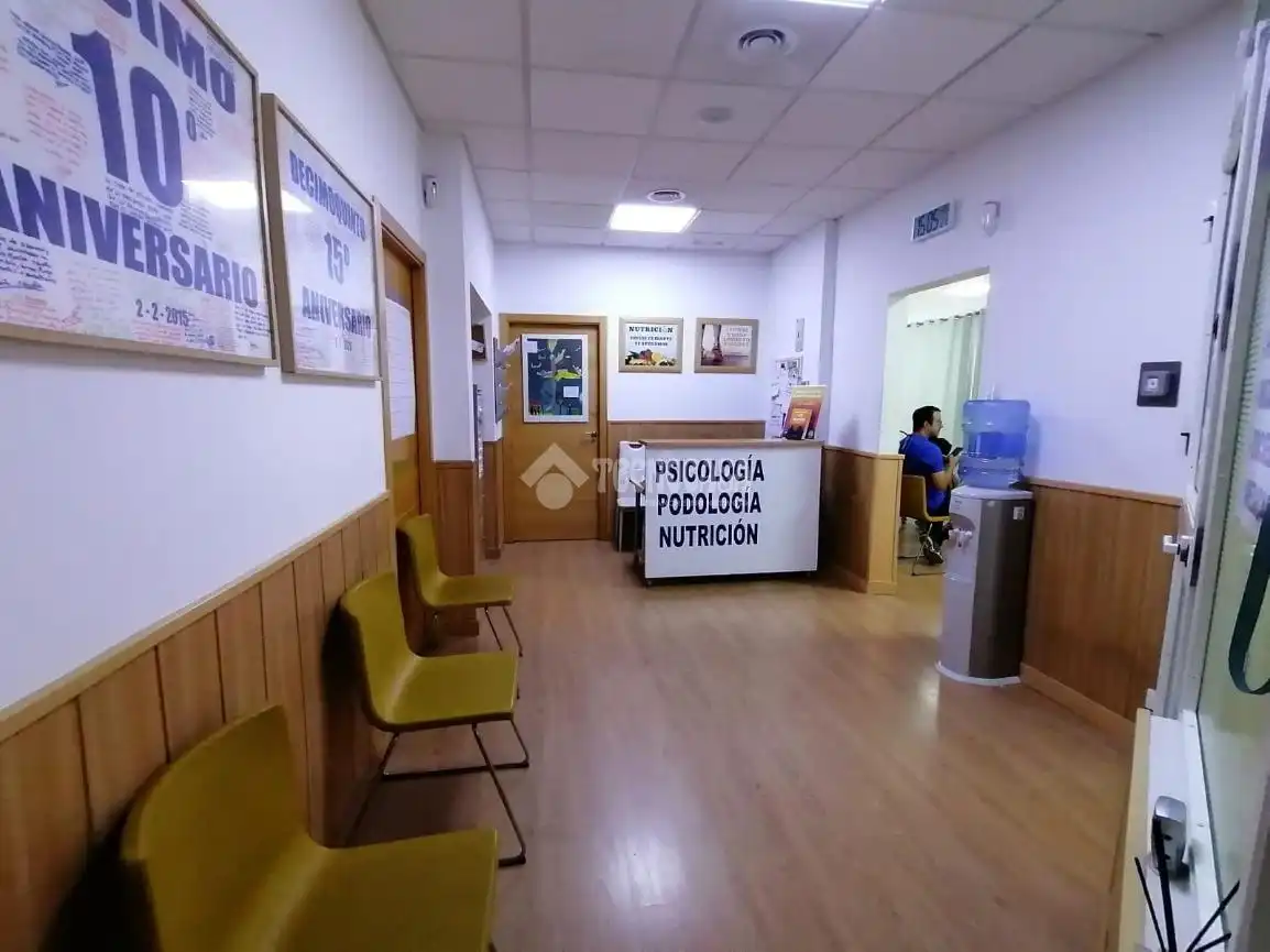 Local comercial en alquiler en Zona Centro - Ayuntamiento