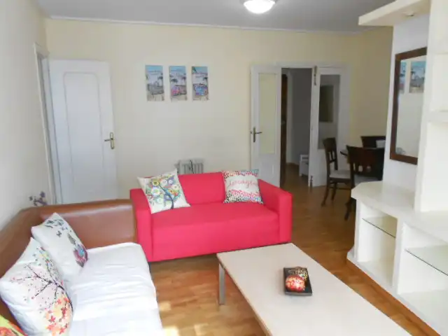 Living room of Flat for rent in Santiago de Compostela   with Heating, Furnished and Oven