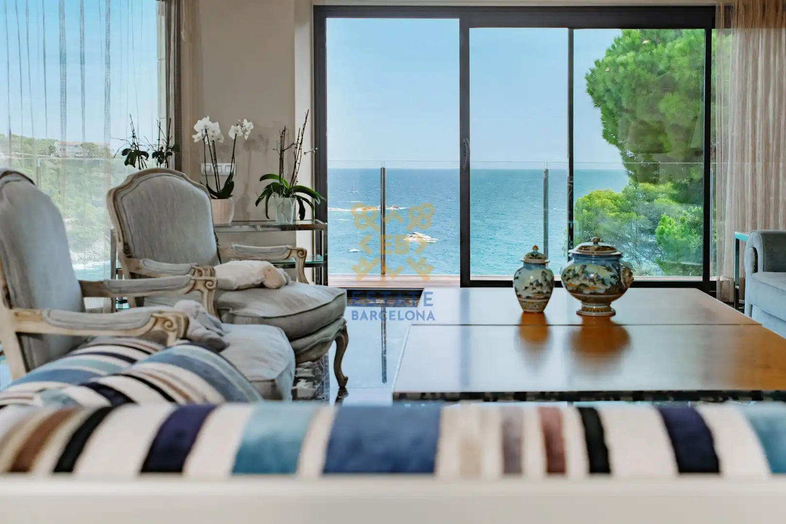 Sala d'estar de Casa o xalet en venda en Tossa de Mar amb Aire condicionat, Jardí privat i Terrassa