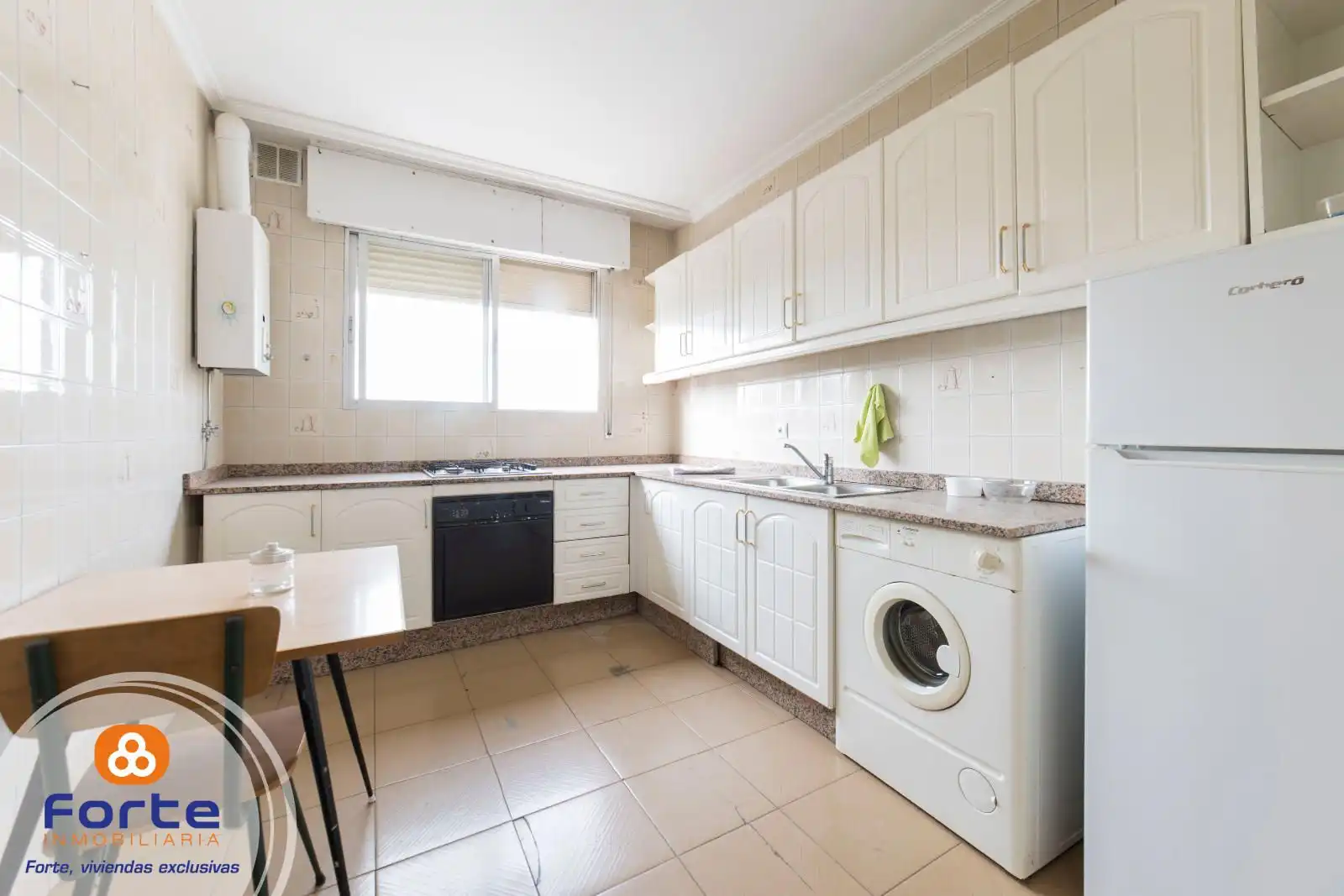 Cocina de Piso en venta en Córdoba con Aire acondicionado
