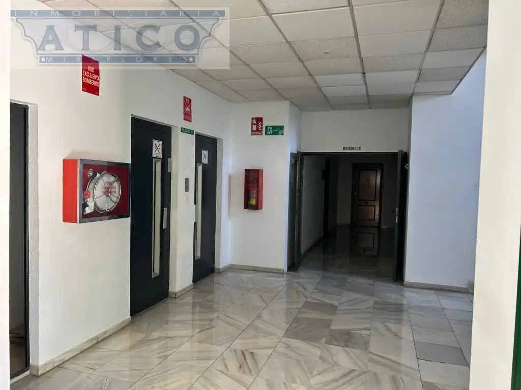 Office for sale in Sevilla
