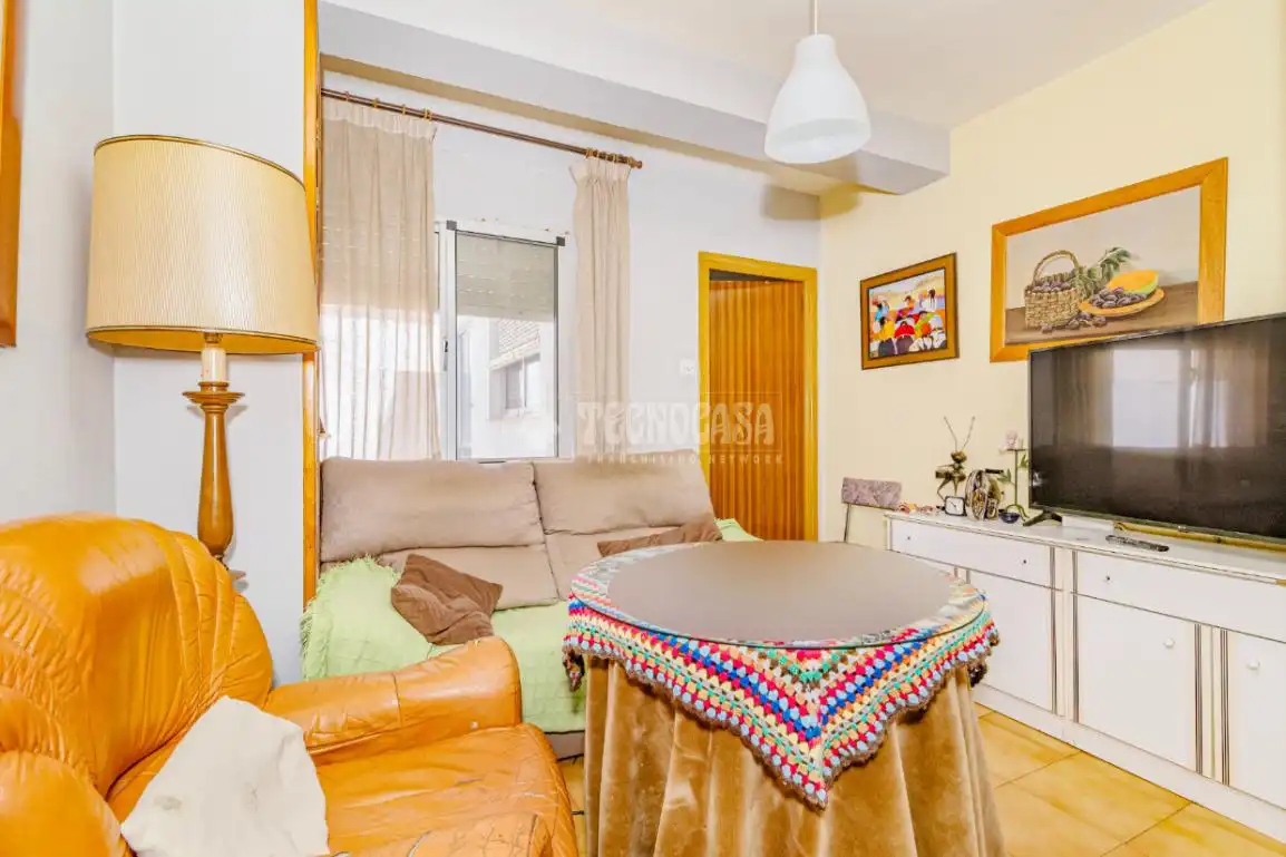 Habitación de Piso en venta en Loja con Aire acondicionado, Amueblado y Balcón