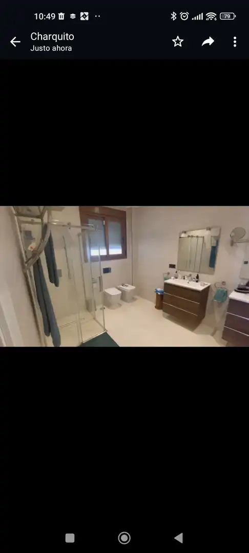 Baño de Casa o chalet en venta en Mairena del Aljarafe con Aire acondicionado, Calefacción y Jardín privado