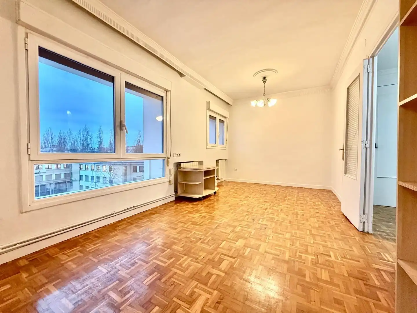 Sala de estar de Piso en venta en  Pamplona / Iruña con Calefacción