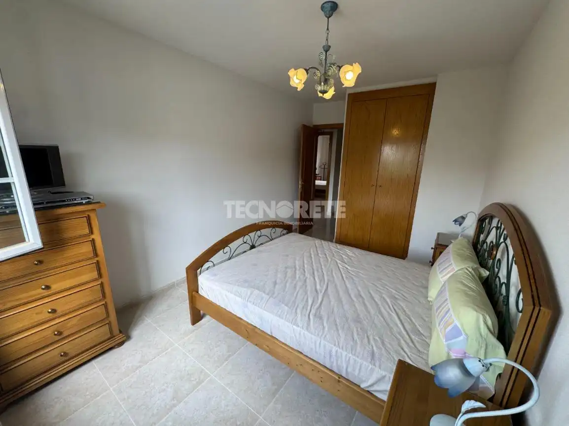 Casa aparellada amb terrassa en venda a Yunquera de Henares, imagen 25