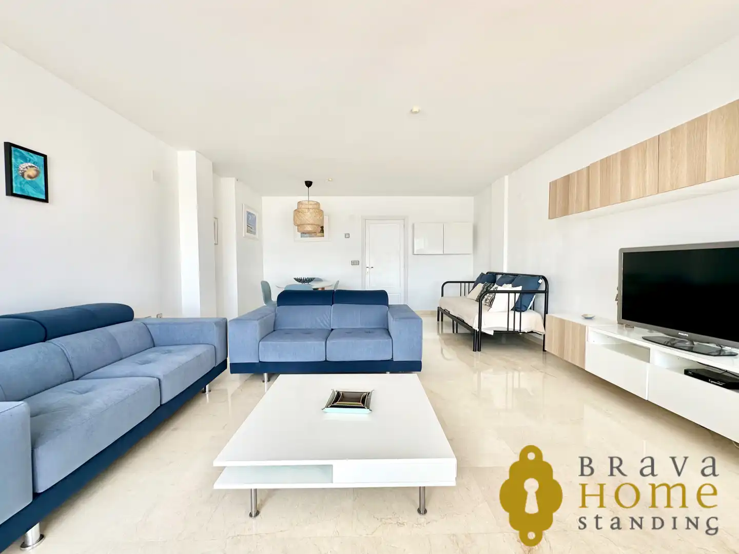 Wohnzimmer von Dachboden zum Verkauf in Empuriabrava mit Klimaanlage, Terrasse und Möbliert