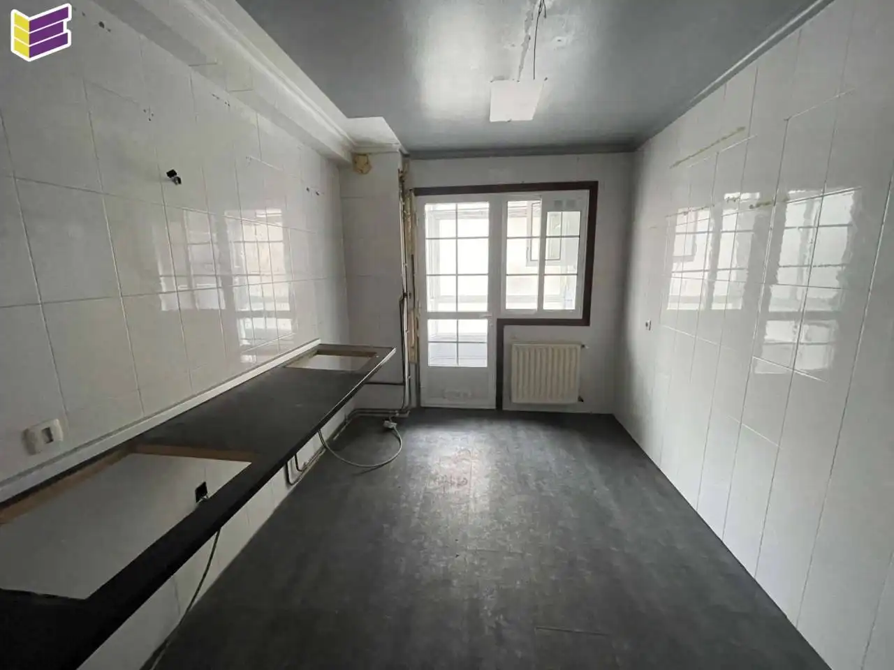 Kitchen of Flat for sale in Vigo   with Heating, Parquet flooring and Terrace