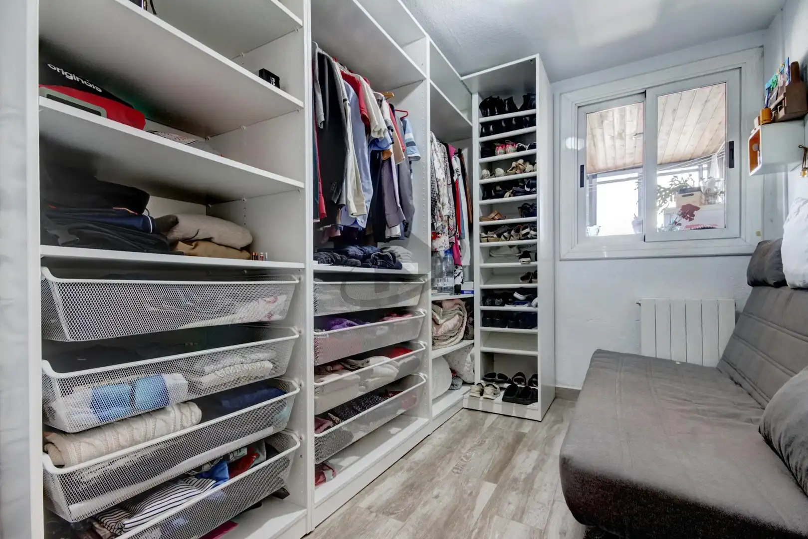 Habitación de Ático en venta en Badia del Vallès con Calefacción y Balcón