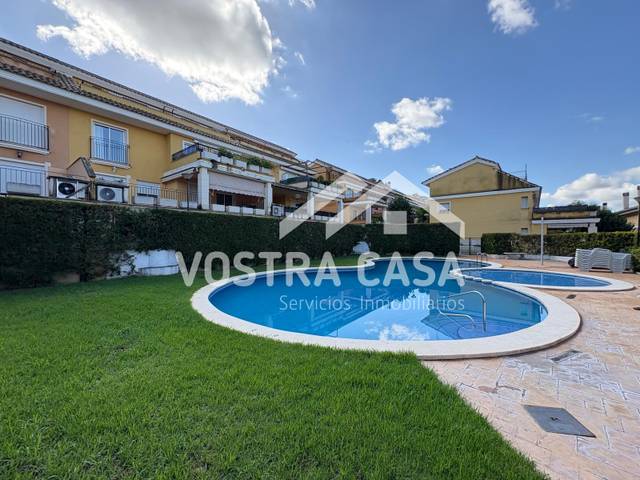 Casa-chalet en Alquiler en VEINTE, -1 en El Bosque