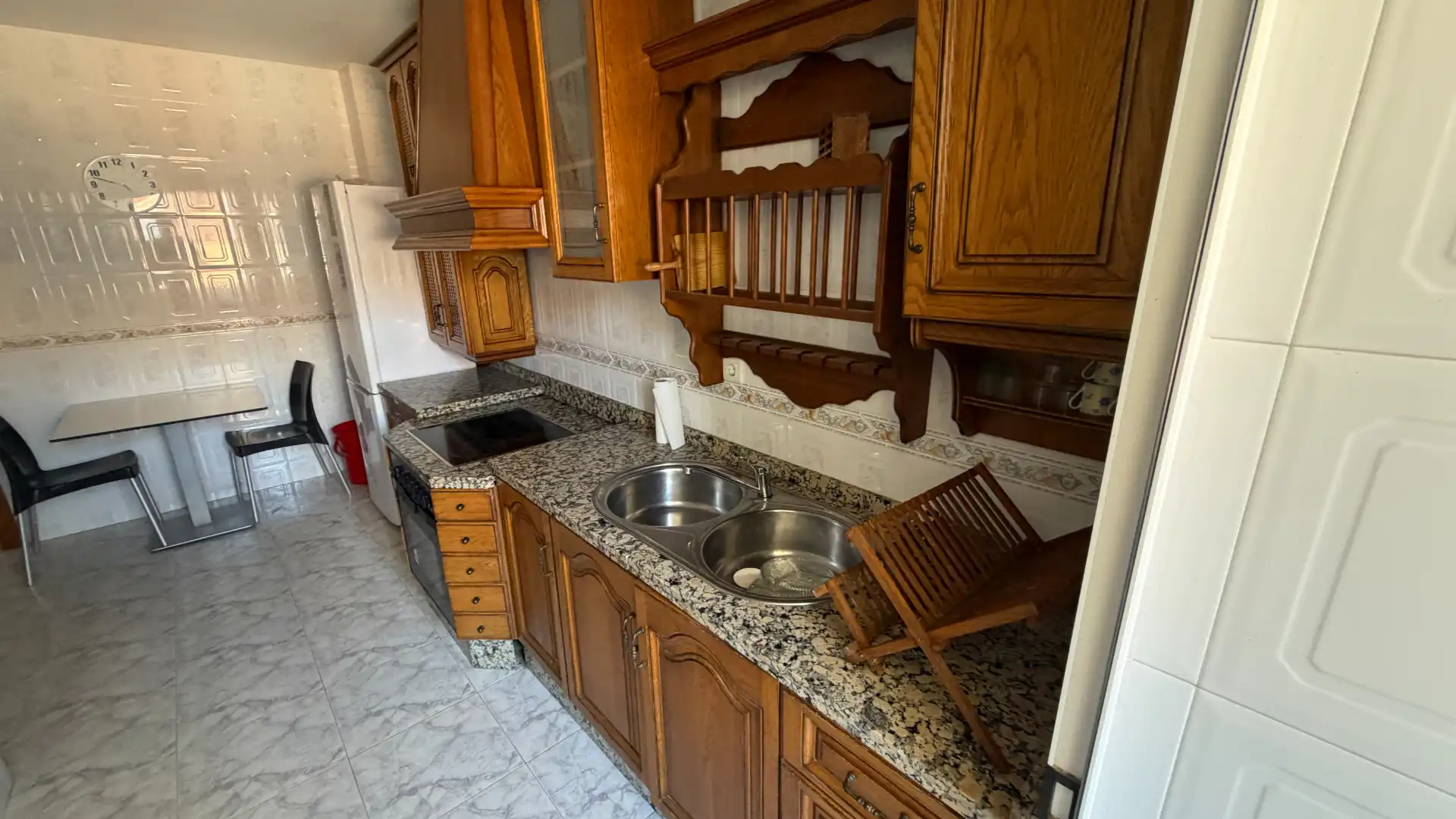 Cuina de Pis en venda en Torrox amb Terrassa, Moblat i Forn