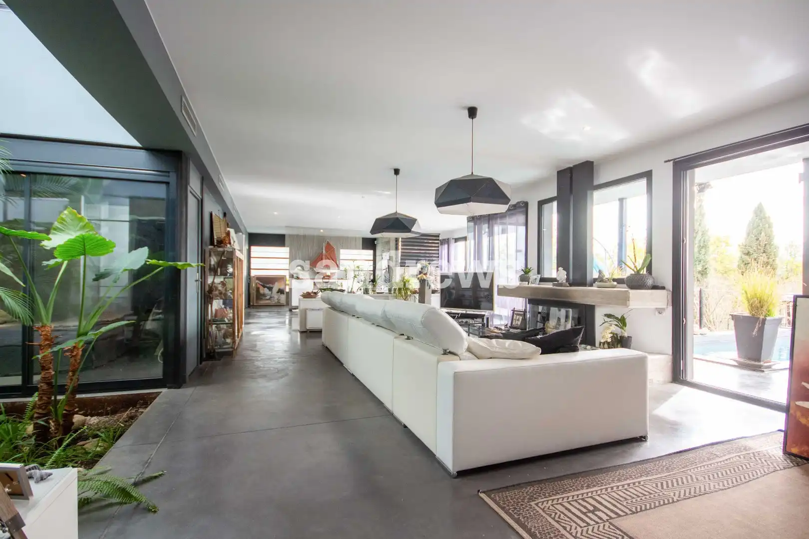 Sala d'estar de Casa o xalet en venda en Mollet de Peralada amb Aire condicionat, Calefacció i Jardí privat