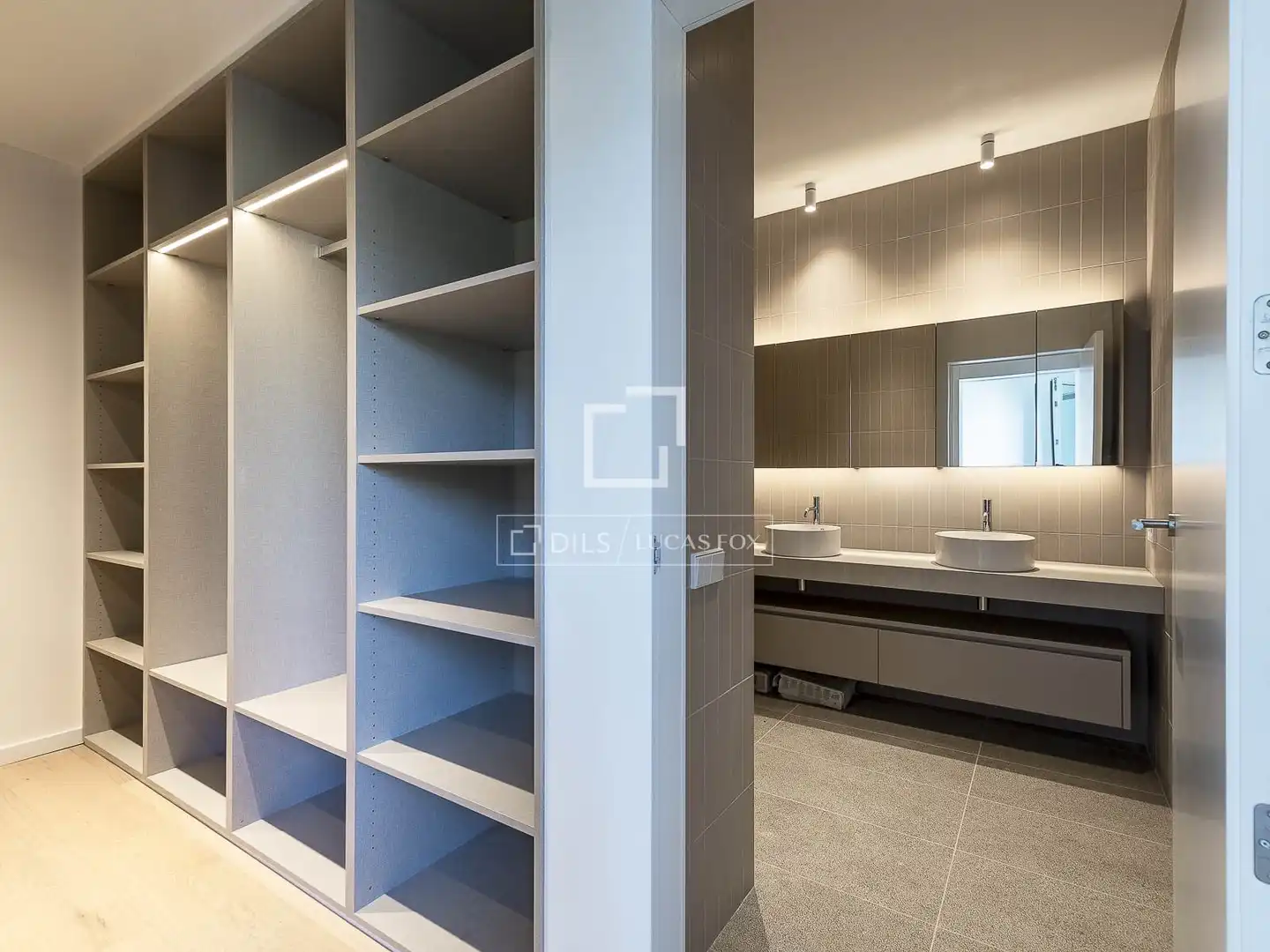 Baño de Ático en venta en Barcelona con Aire acondicionado, Calefacción y Terraza