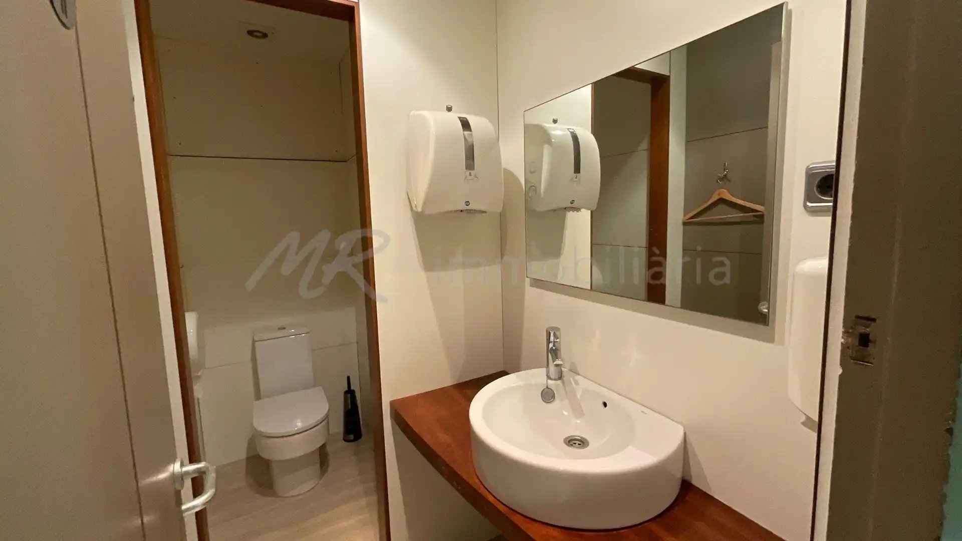 Local comercial en venda a Montserrat - El Passeig, imagen 26