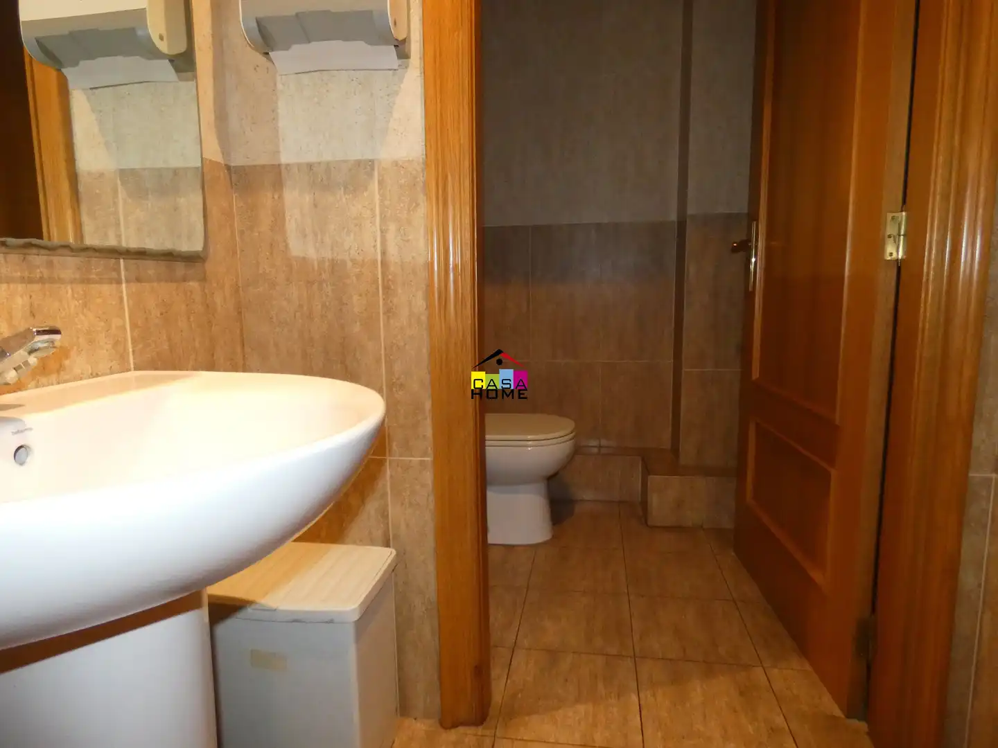 Baño de Local en venta en Benicasim / Benicàssim con Aire acondicionado