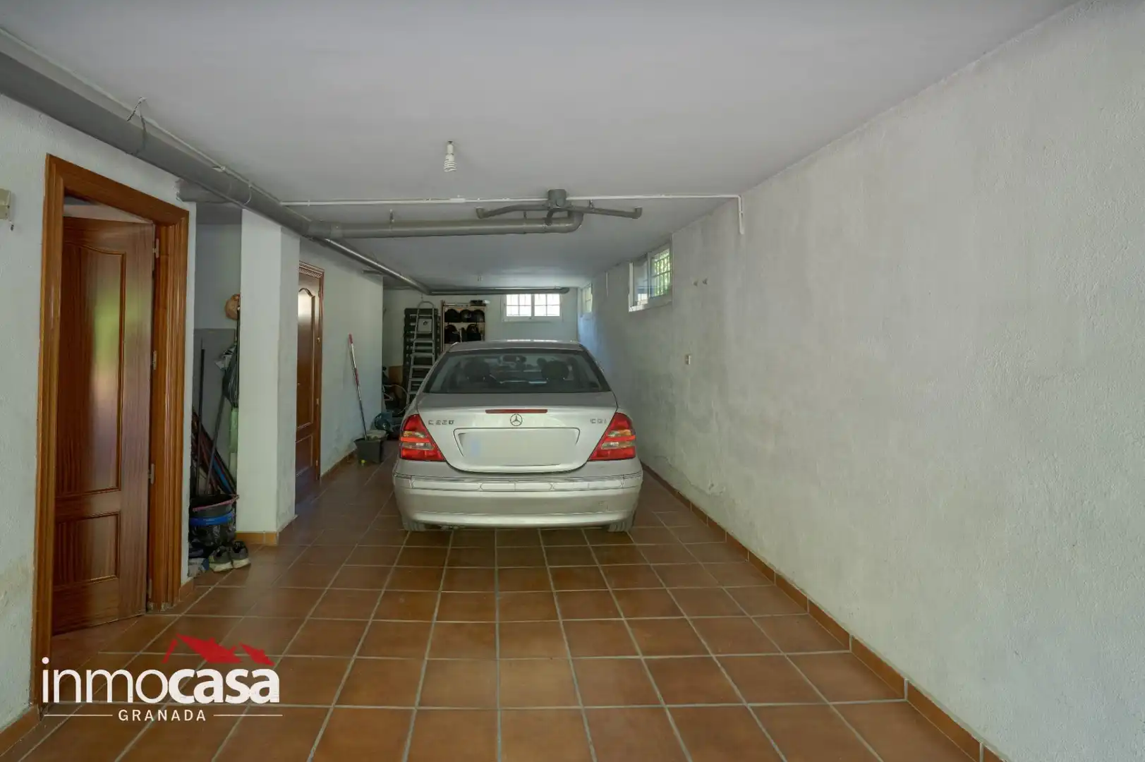 Villa con piscina in vendita a Peligros, imagen 43