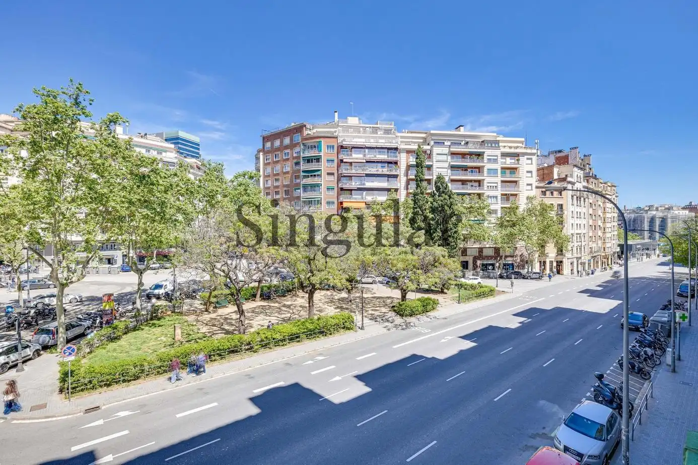 Piso con terraza en venta en de Sarrià, imagen 2