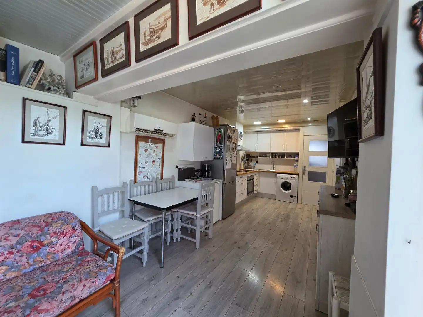 Cocina de Casa adosada en venta en Sant Pere de Ribes con Aire acondicionado, Calefacción y Piscina
