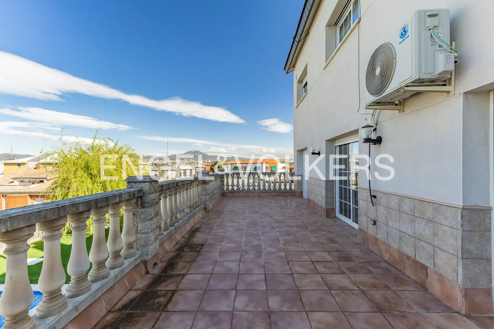 Terrassa de Casa o xalet en venda en Terrassa amb Aire condicionat, Calefacció i Jardí privat